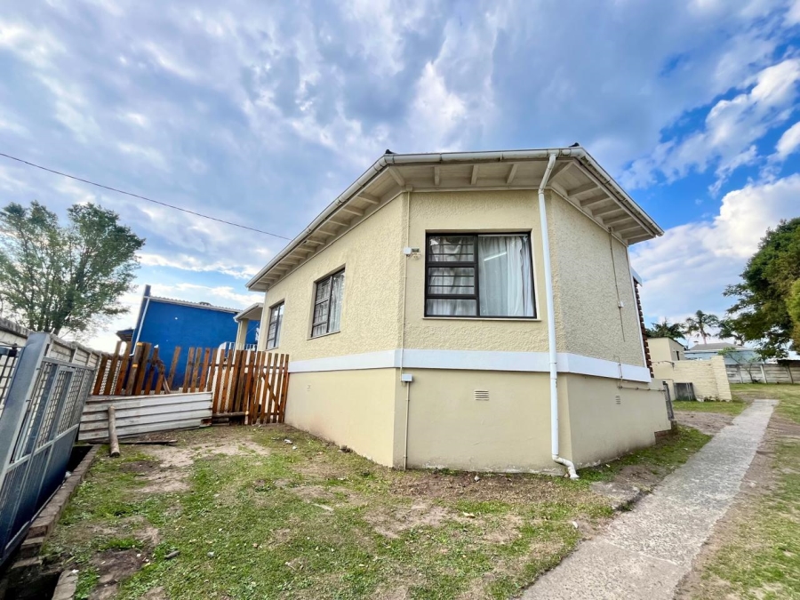 To Let 2 Bedroom Property for Rent in Cambridge Eastern Cape